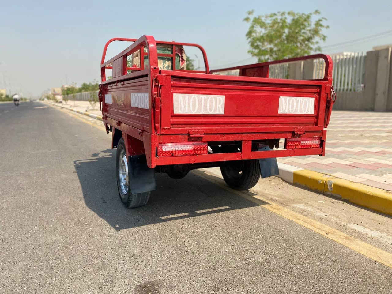 سلام عليكم ستوته البيع موديل 16محرك 24ستوته مكفوله كفاله عامه ركبه واراق وشاصي مكاني كربلاء ***********
