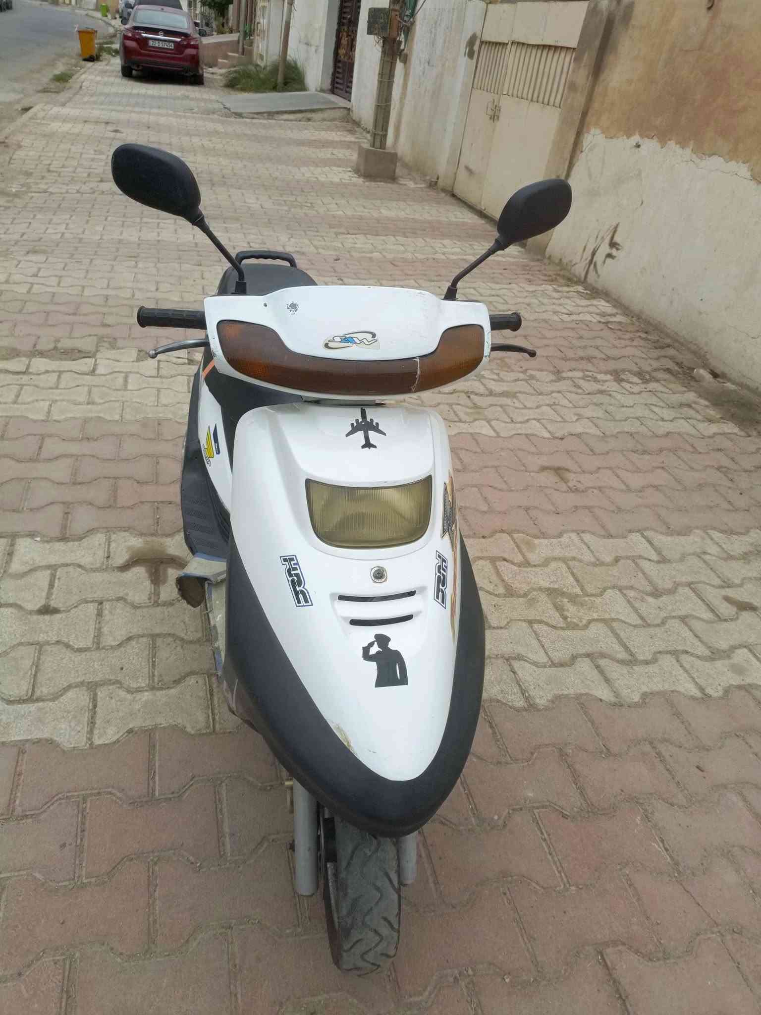 فضائي • محرك مكفول • تايرات جدد