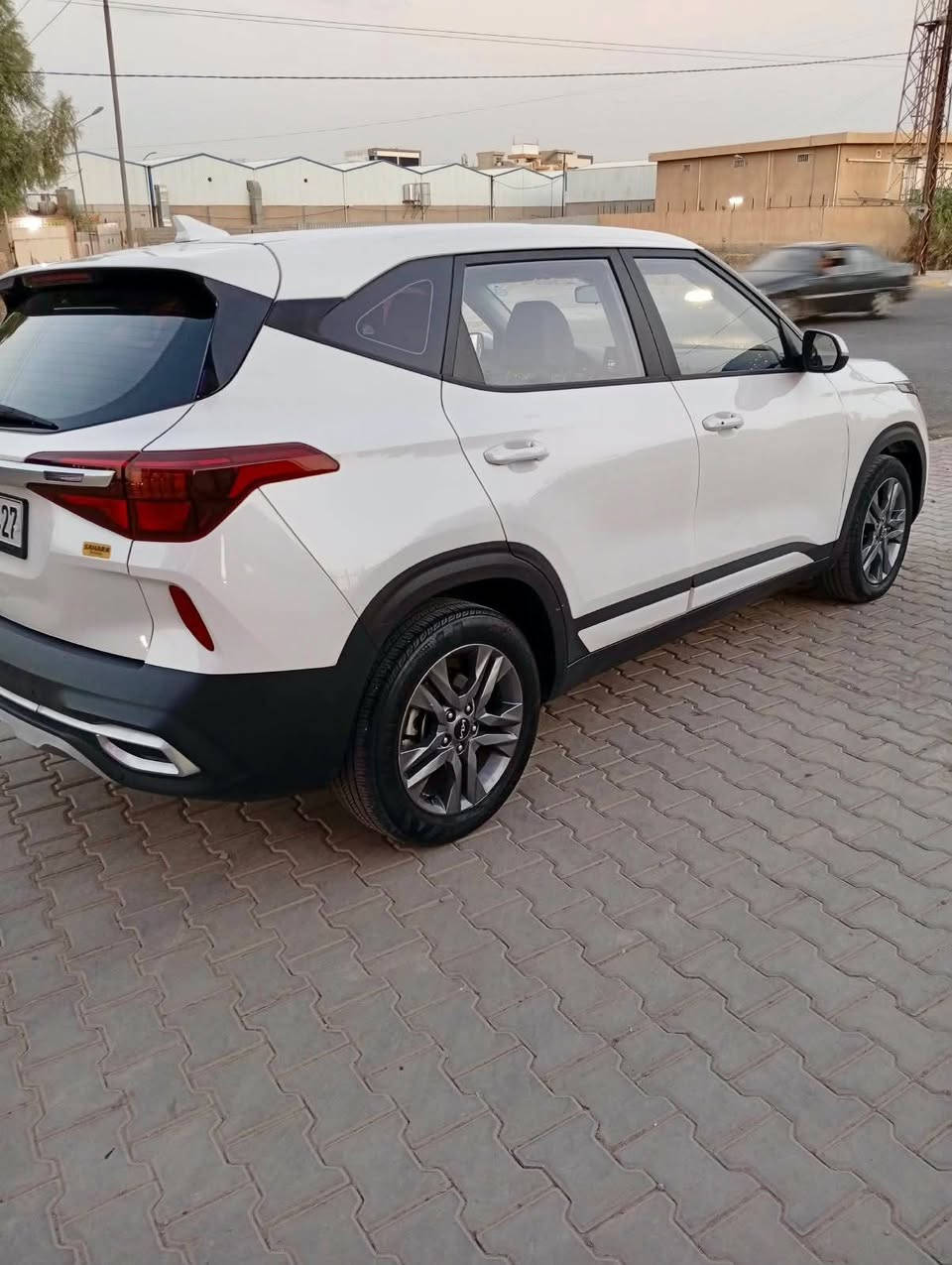 سلام عليكم كيا سلتوس موديل 2022 وارد امريكي فول مواصفات عده البانوراما ظرر فقط بونيد صبغ وجاملغ قليل بارد شبر كير ومحرك بلاد شركة مامفتوح 4سلندر توربو تبريد ثلج سنوية جديد شرط التحويل والوكالة مواصفات بصمة شغيل بعد كشنات تدفئة وتبريد مرايات شفط شاشة بلادي دبل كأمرة نقطة عميه حساسات أمامية وخلفية بعد بيها مواصفات سياره احلى من الصورة مكان السيارة كركوك بي كود بنزين بسعر مناسب جدا 118شراي خابر وتدلل *********** كركوك, العراق

