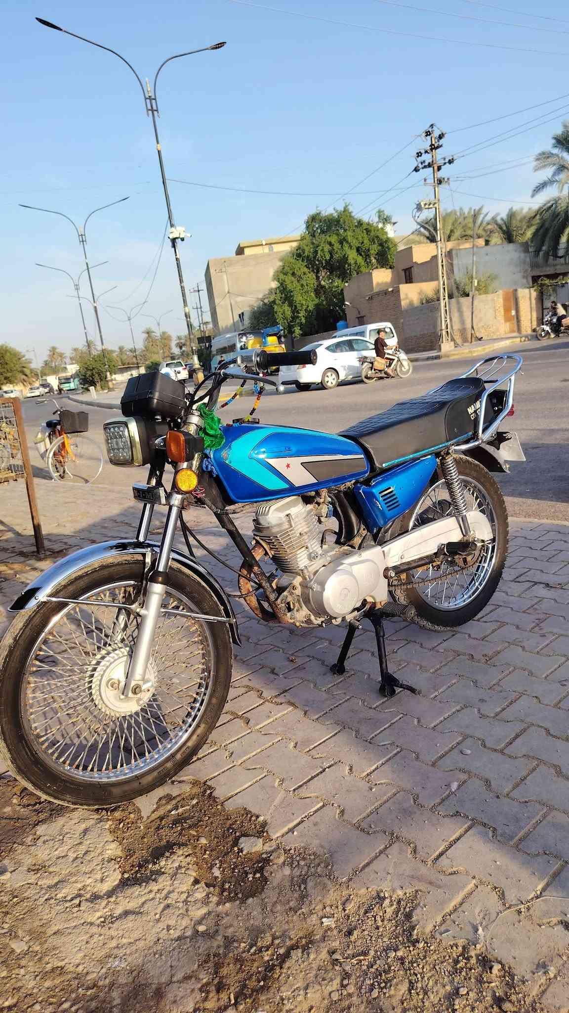 سلام عليكم دراجة ارشه مكينه نضيفه الدراجه ما عوزهه شي ***********

