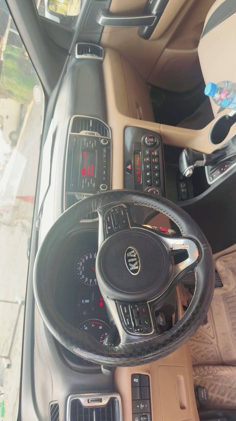 سبورتج 2019 خليجي
مكفوله عدا أصبع بارد بلباب 
مكينه كير تبريد صدر كفاله
جاهزه مابيها اي نقص
رقم اربيل الدولي شرط التحويل بيع او مراوس حسب القناعه 
بدون وكاله
مواصفات عاديه 
السعر ١٧٣ وبيها مجال حك الجيه
مكاني بغداد الدوره
*********** بغداد, العراق

