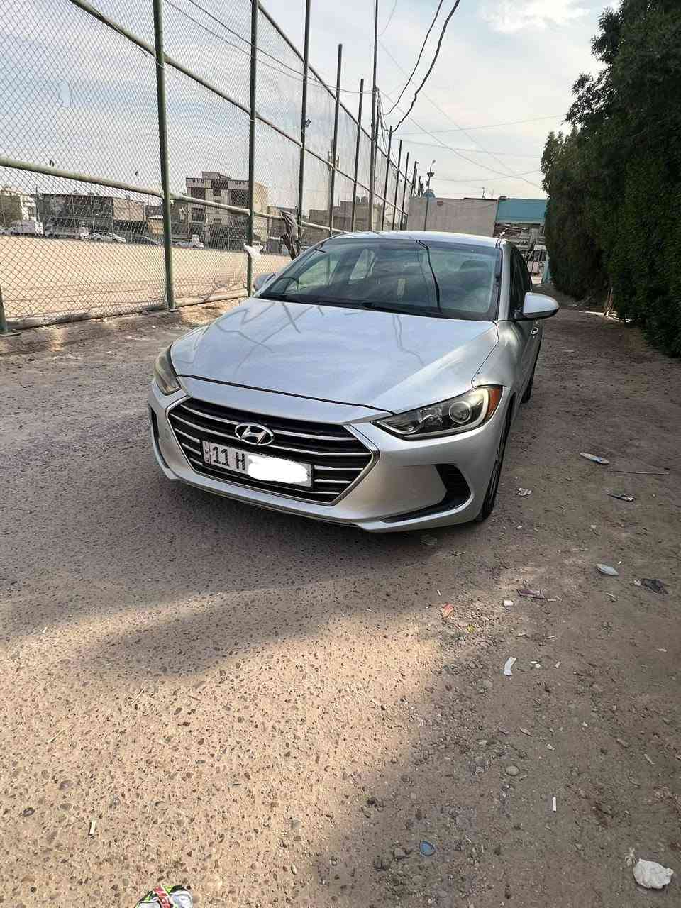 السلام وعليكم النترا 2018 وارد امريكي
حادثها سطحي بنيد فقط صور الحادث مرفقة بالمنشور  ماشية 120 ميل
السيارة بسمي رقم جديد هزة جديدة سنوية جديدة كير مكينة مكفولات لغد شاصي نضاف مواصفاتها شاشة  تحكم ستيرن جهتين 3 وضعيات قيادة وباقي المواصفات المعروفة السيارة صدر امامي خلفي نضيف تبريد + تدفئة السيارة استعمالي مكاني بغداد السعر 110 وبيها مجال  للاستفسار ‭***********‬ ابو احمد
