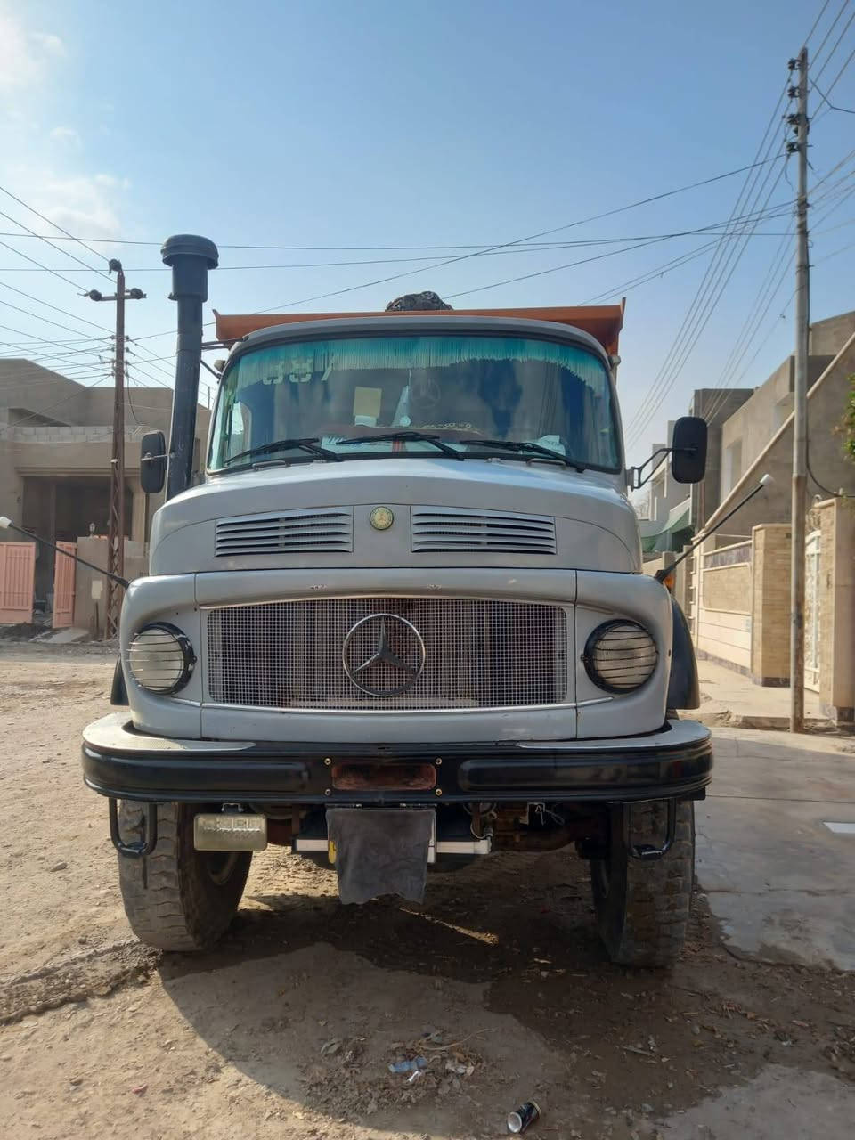 للبيع اقچم  موديل 82  وضع شركة  تحويل مباشر 
الموبايل ***********
الموشراي لا يتصل
