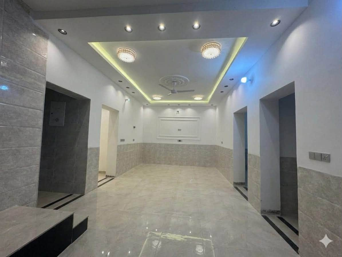 🏡 للبيع – بيت جديد سنة البناء 2026🏠
📍الحميرة قرب شارع 60📍

فرصة مميزة لامتلاك منزل حديث البناء بمواصفات متكاملة وتشطيبات عصرية.

✅ سنة البناء: 2026

✅ جديد بالكامل ولم يُسكن مطلقاً

✅ تصميم حديث وفخم

✅ تشطيبات عالية الجودة

✅ موقع مميز وهادئ

✅ كافة الخدمات متوفرة

✅ جاهز للسكن الفوري

منزل يجمع بين الراحة والأناقة وجودة التنفيذ، مناسب للسكن العائلي أو للاستثمار.

📞 للاستفسار والمعاينة يرجى التواصل على الخاص أو الاتصال مباشرة.                     (***********)

— في ‏‏الرمادي‏، ‏محافظة الأنبار‏‏.
