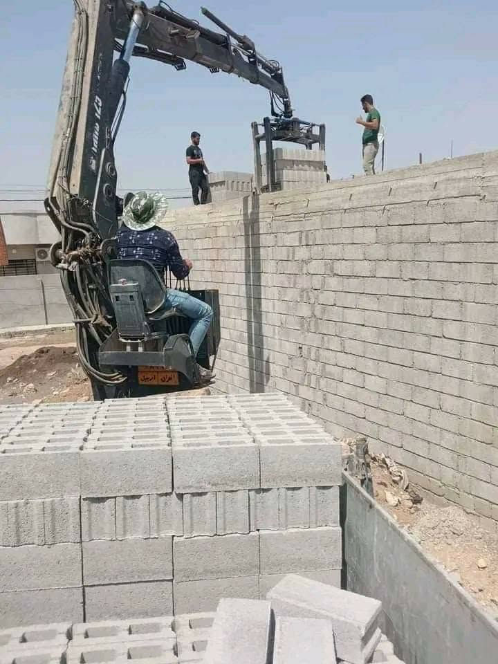 مقاول • خدمات إنشائية • أشغال بناء