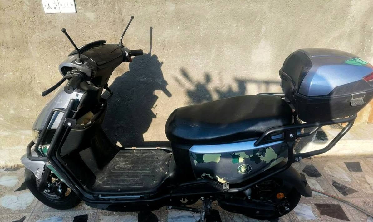 دراجه شحن ماخذيها مليون جديدء شرط الفحص انريدهت ٤٥٠  العنوان الحسينية الخمستلاف ستفسار على هذا رقم ***********
