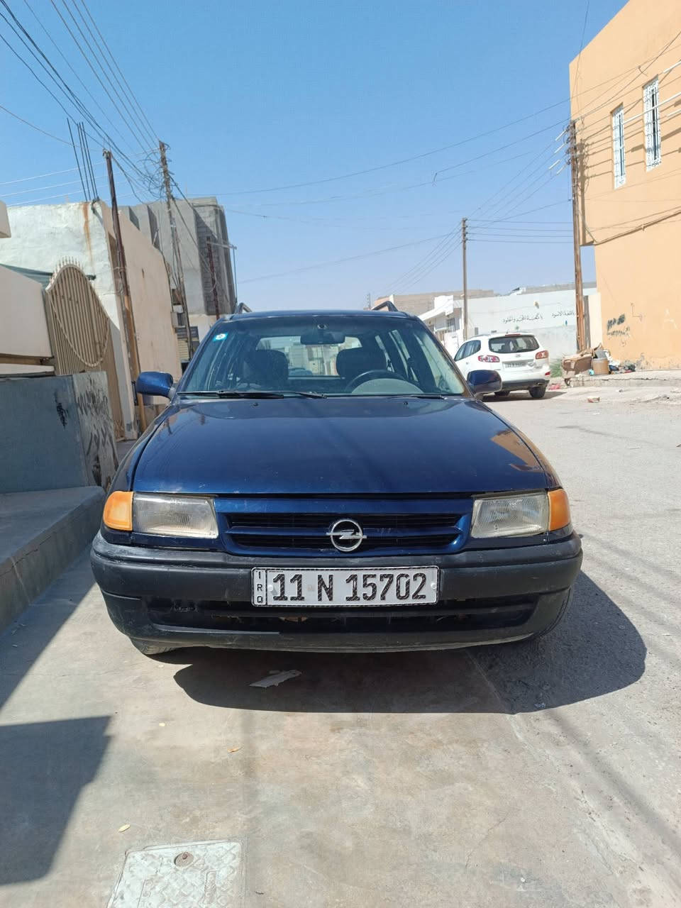 السلام عليكم اوبل استرا ستيشن موديل 94 بغداد انكليزي بسمي وارد يابان محرك 20 مكفول  كير اتو تبريد بس ما يشتغل حداديه جديده كهربائيات شغاله كلها  سياره حلوه وناعمه بيها طخه خفيفه جاملغ عكس السايق وعندي الصوره من نطخت  وصلحتها اريدها ب٣٦ومجالها بسيط ويرهم مراوس كورله اذا اكو او فكترا العنوان سامراء رقم الهاتف ***********
