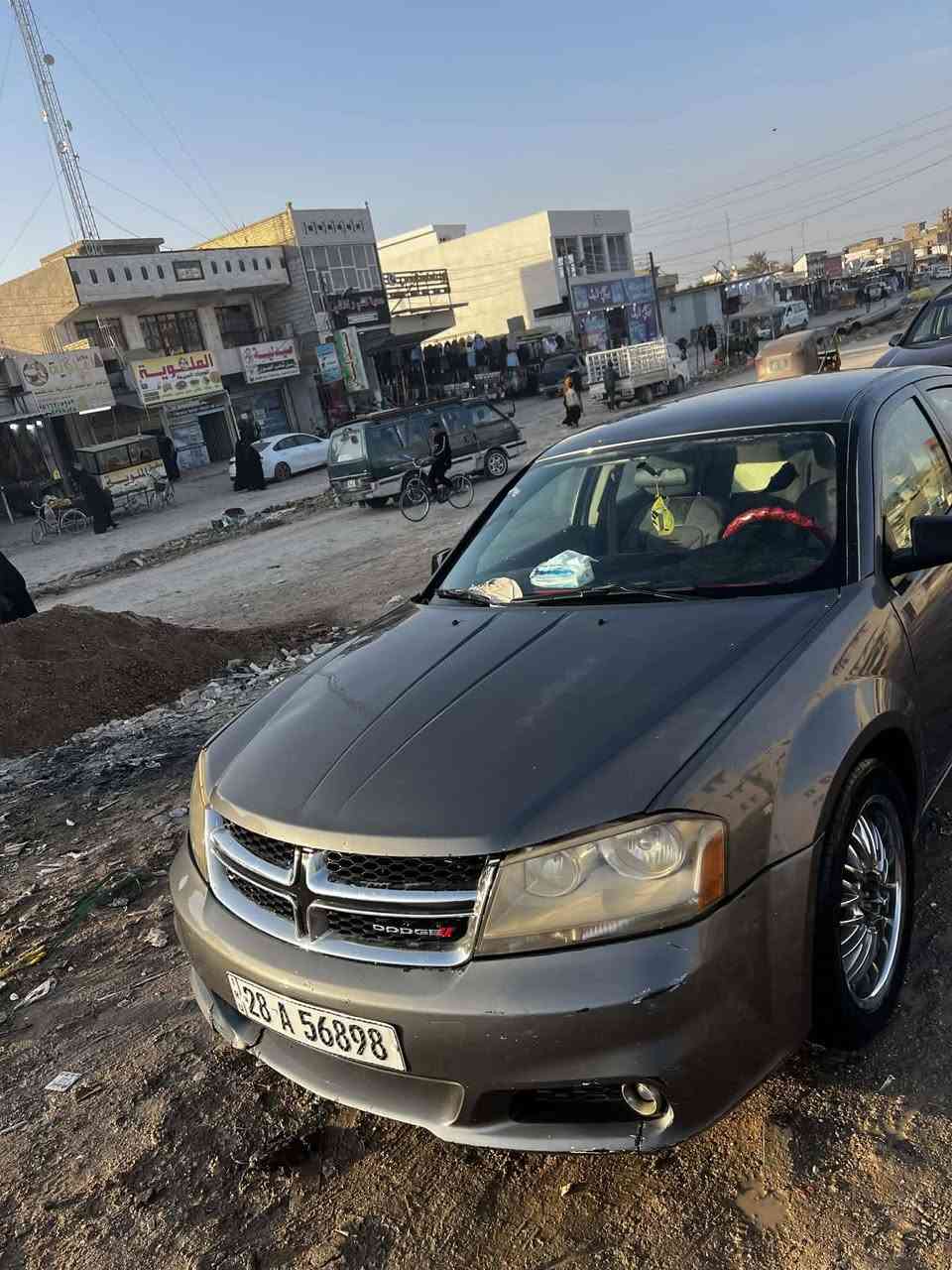 سلام عليكم دوج افنجر موديل ١٣ رقم نجف مكينه ٢٤٠٠ اربعه سلندر كير ست نمر يحتاجلهة ترتيب السعر ٤٥ وبيهة مجال للستفسار اتصل ***********
