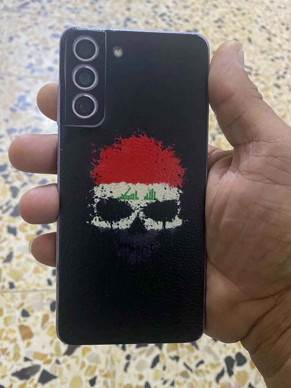 سلام عليكم متاح كلكسي اس21FE5G ذاكره 256العشوائيه 8 جهاز كله شغال شرط الشغل بس بي شغلتين الظهر تعبان ماموضح بالصوره والشحن صفحه يشحن طبيعي وصفحه يشحن بطيئ للأمانه والباقي كله شغال وخير من الله السعر(175)وبي مجال للشراي مكاني بغداد حسينية الراشديه 
ملاحظه اخوان رحمه الاهلكم اقرو المنشور زين يله تتصل او تجي خاص رقمي بي واتساب او على الخاص موجود(***********) بغداد, العراق

نص مكتوب في الصور:
- حول الهاتف Galaxy S21 FE 5G إعادة تسمية اسم المنتج Galaxy S21 FE 5G اسم الطراز SM-G990E/DS الرقم التسلسلي R5CRC1ZKXGB SIM 4 رقم الهاتف غير معروف الشبكة Zain IQ IMEI 1 355864121472955 اسيا 2 رقم الهاتف +9647704597173 الشبكة Asiacell IMEI 2 357882491472957