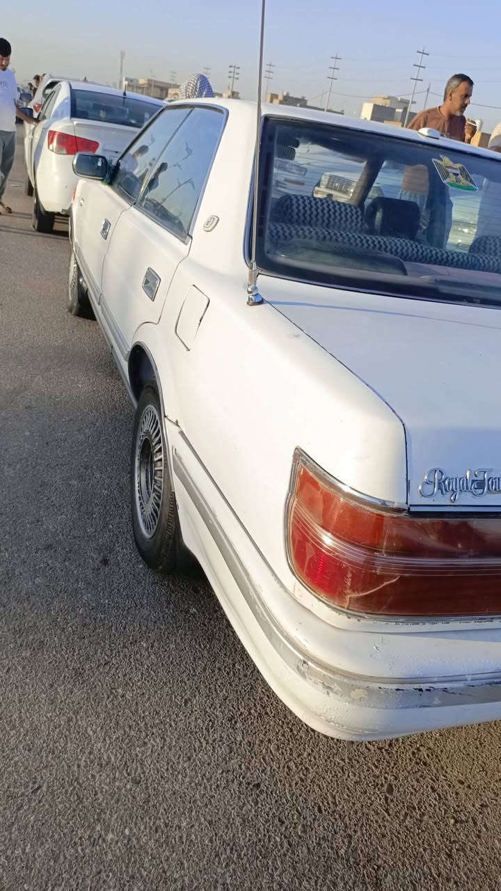 السلام عليكم هارتوب موديل 91 بسمي سياره بلاده رقم ديالي الجديد
سياره برقي ما ناقصهه  مكينه 2500 بطه توني شادهه كير مكفول نقل جثه كصه مكفول معروضه 45 وبيهه مجال مراوس حسب القناعه   *********** واتساب *********** متوفر
