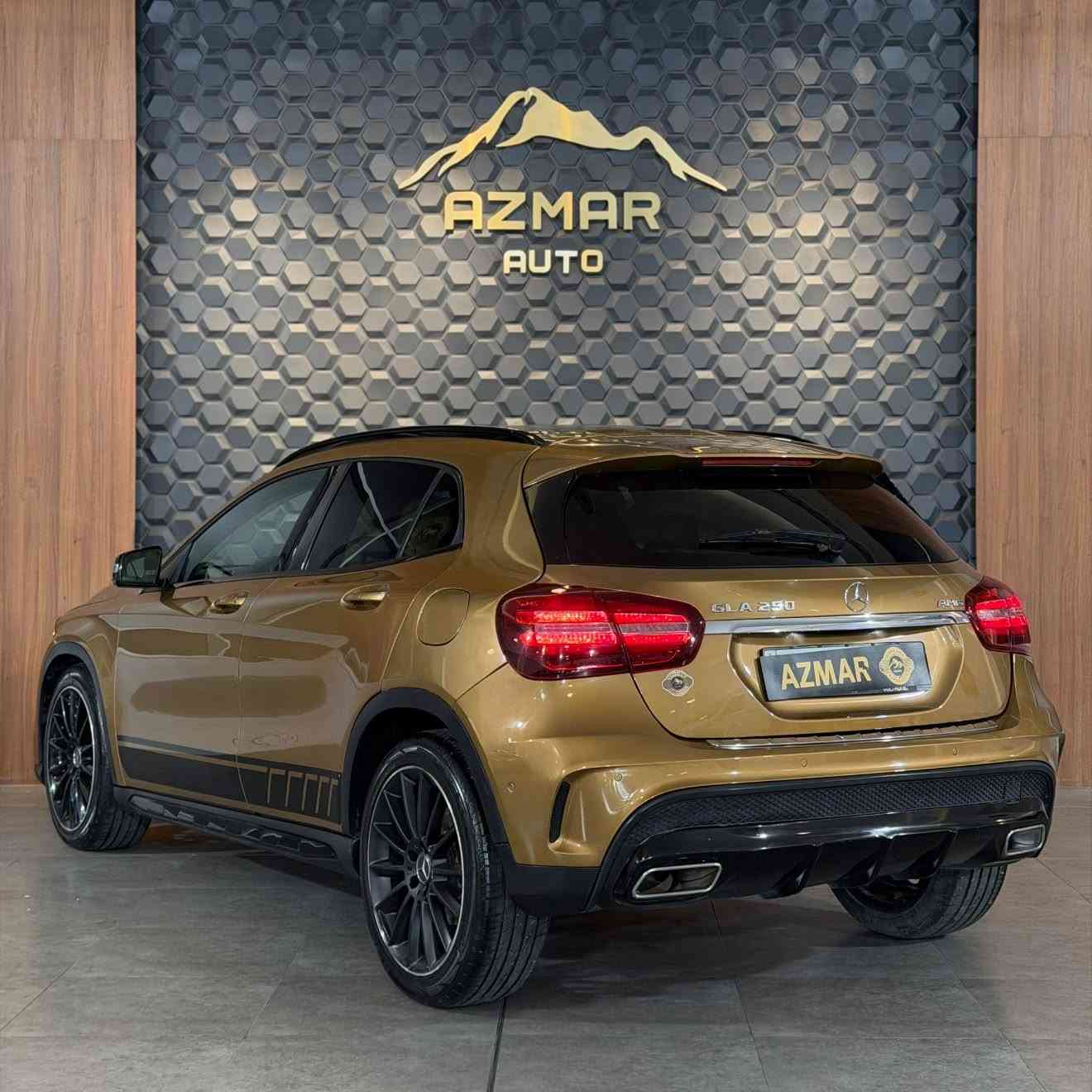 مارسدس GLA 250 AMG
موديل 2018 

ماشيه 65 الف 

فول الفول ( بانوراما وبصمات وشاشه جبيره وكامرا وحساسات ورادارات وكشنات جلد وخزن وكهرباء وتدفئة واتو ستوب واپل كار بلي وبعد هوايه مواصفات)

السياره وارد امريكي بيها جاملغ خلفي وشويه من الباب خلف السايق صبغ بدون دواخل وبدون ايرباك ، گير ومكينه بشرط 

السياره مرقمه وجاهزه 

السعر : 168$ ورقة

للاستفسار : ***********

العنوان : السليمانيه شركة (ازمر ئوتو)

