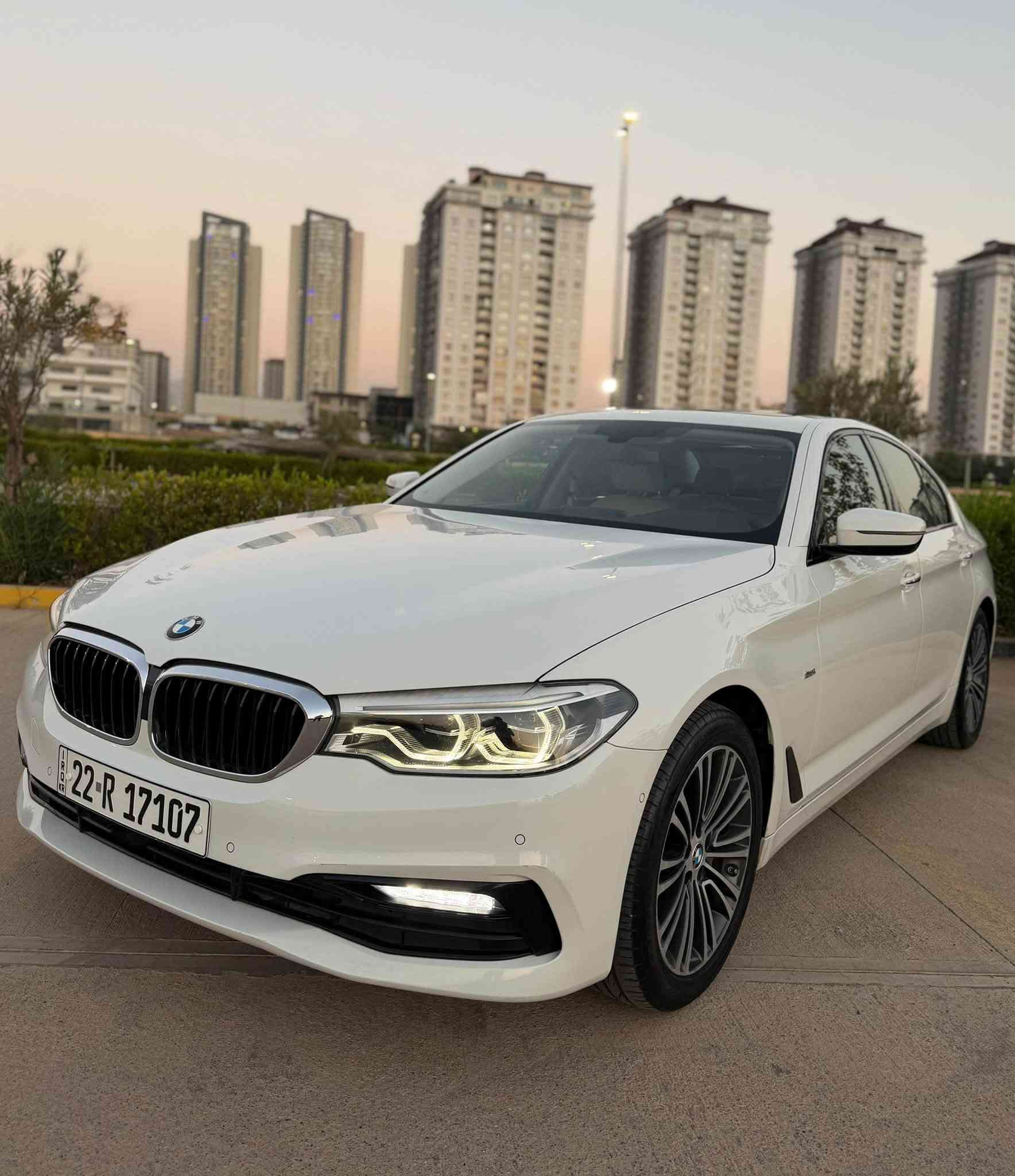 سلام عليكم bmw 2018 530!شركة العروش فول مواصفات بدون صبغ بدون تعديل بدون تبديل حتى دعاميات بشرط سياره جديده جدا كير محرك كوله مكفول مسويلها سيرفس كامل بشركة
مواصفات:SPORT LINE
بصمه سلايد كشن جلد كشنان كهرباء
٥ بردات شاشه ديجتال دبل ماوس
دواخل لد متنوع الالوان نضام ٤ انواع قياده
حساسات ٣٦٠ درجه رادارات بريك بصمه
لايتات ليزريه حلقات ترحيب دوسات دبل 
ارقام سنويه جديده ب اسمي راسن احولك
المكان السليمانيه📍
السعر 255$
***********
