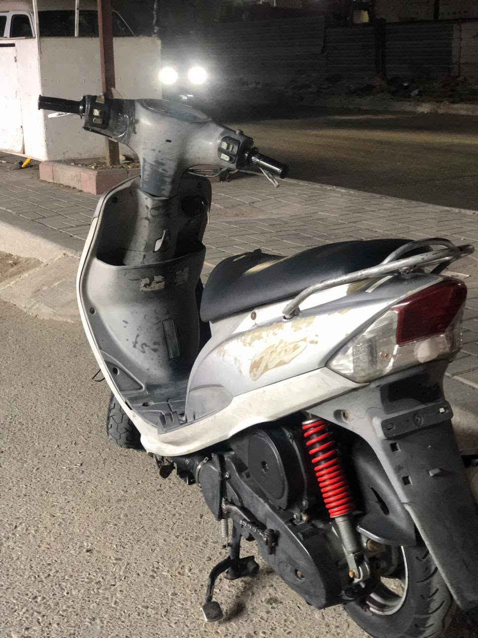 سلام عليكم "دراجه للبيع"ماكس منغولي دراجه مكفوله كفاله عامه📍ابلاديه مكينه ما مفتوحه ابدد💯 كهربائيات كلها شغاله تايرات جدد بوربرن جديد دبلات جدد بمعنى (دراجه مال رنبه بيها أوراقها مال منفيس لأن أخذته من رنبه) كامله مكمله من كلشي هندر سلف دراجه نقصه بس كلج امامي تعبان بيها صوت كلج مو "بكن"وأخذها الي فيتر عنواني كفاءات أو شماعيه تواصل واتس ***********@
