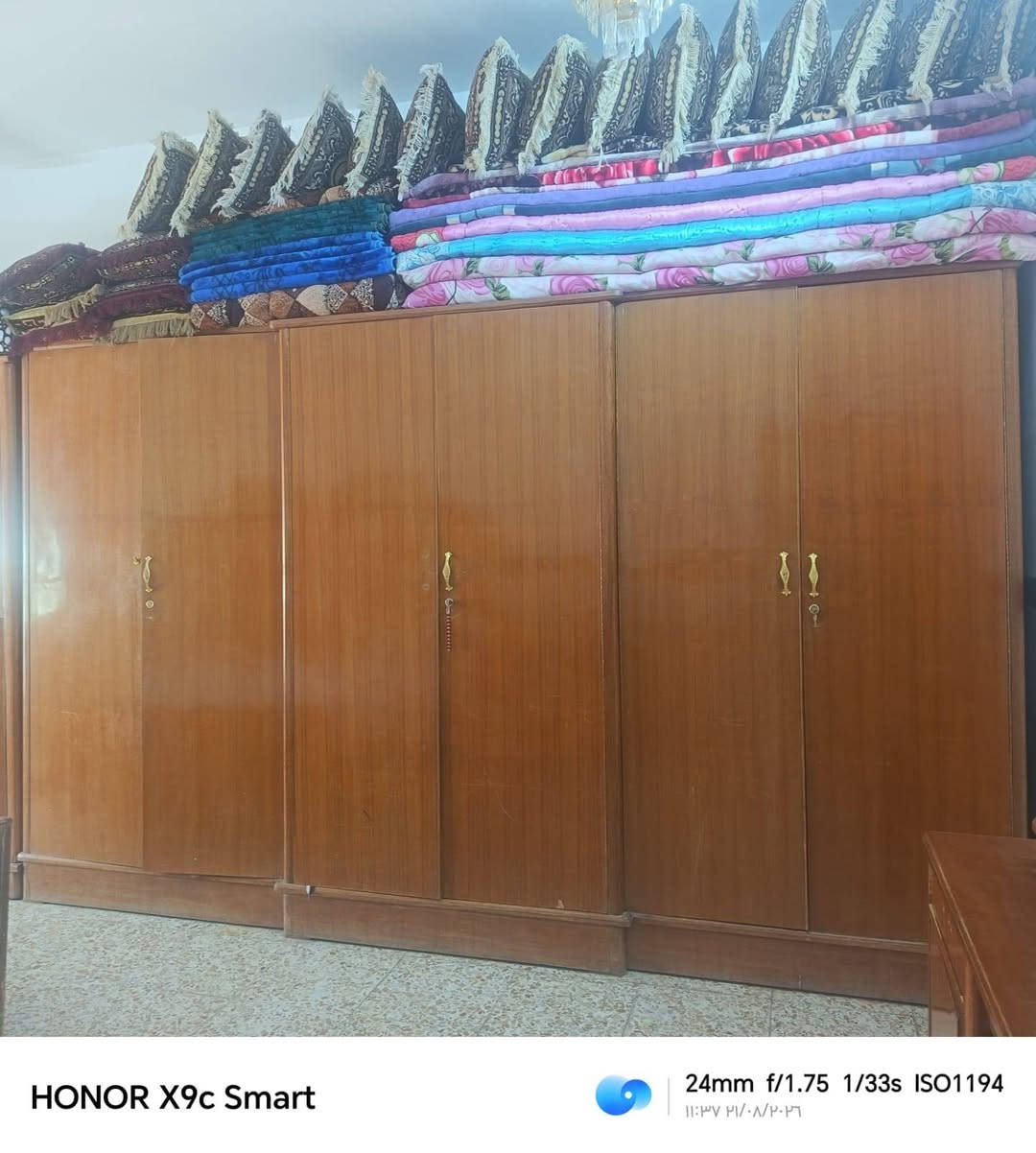 غرفه شرط نضافه السعر ***********

