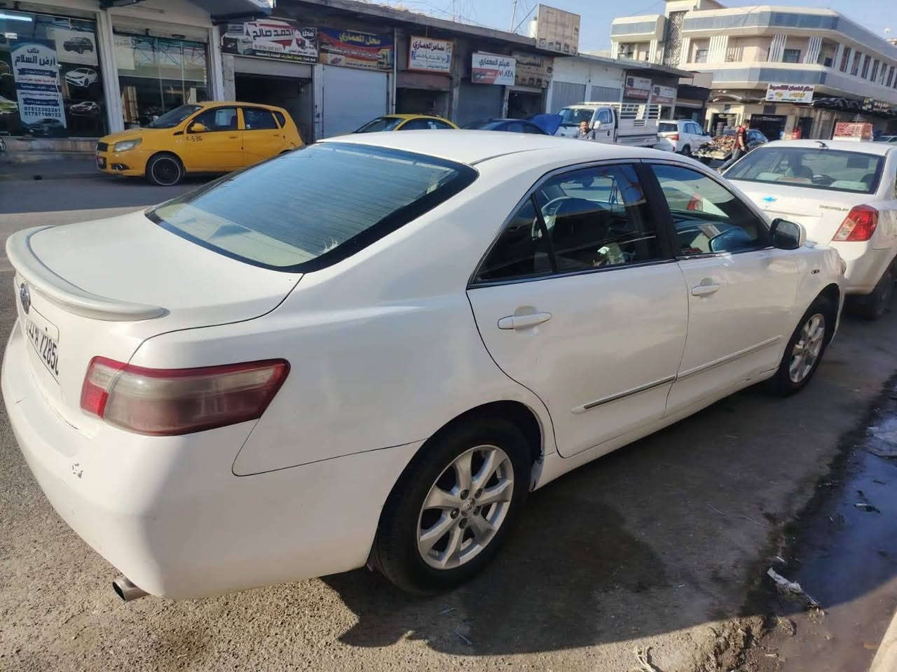 السلام عليكم 
كامري 🚗 موديل 2008
رقم بغداد أوربي ✋ سنويه وهزه جديده 
اني  شرعيها 👋 شرط التحويل 🚦 
كاربون بانزين ⛽ 
محرك اثر نفخ وكير شرط 👋 تبريد ثلج 🥶 
طخم تاير طخم امامي خلفي جديد 👋 
📢 ظررها مصبوغة عام وبدون دواخل شرط 👋 
🛑#السعر 80$💸 وبيها مجال 
#العنوان #الموصل الجديده
*********** كورك
*********** اسيا
