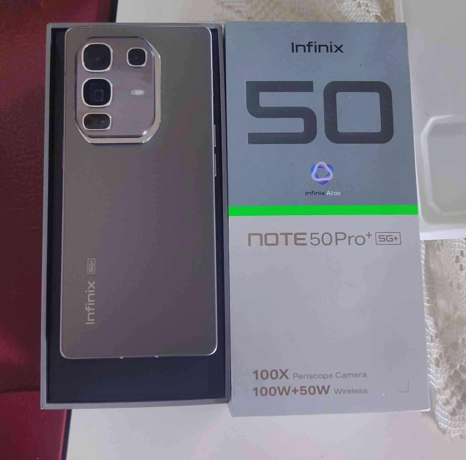 السلام عليكم انفنكس نوت 50 برو بلاس 5g
غني عن التعريف فول نظافة شرط الفحص
 ملحقات كاملة وايرليس +سماعات +شاحنة 100واط
+3كفرات هدية مع الجهاز السعر 450 
العنوان بغداد/المدائن/سلمان باك
*********** متواجد واتس اب
