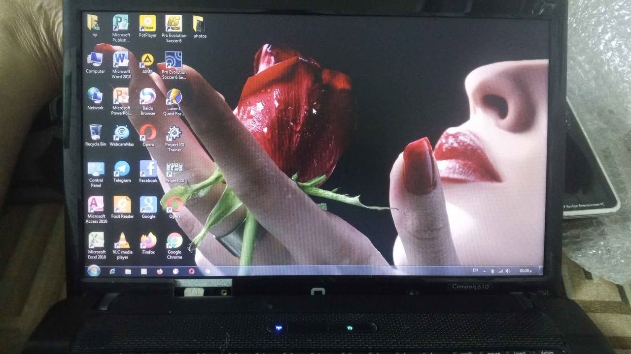 لأب توب شغال فووول. نقص دكم كما في الصورة مواصفات بسيطة للطباعه والدراسة *********** سعر 85000 الف بغداد, العراق
