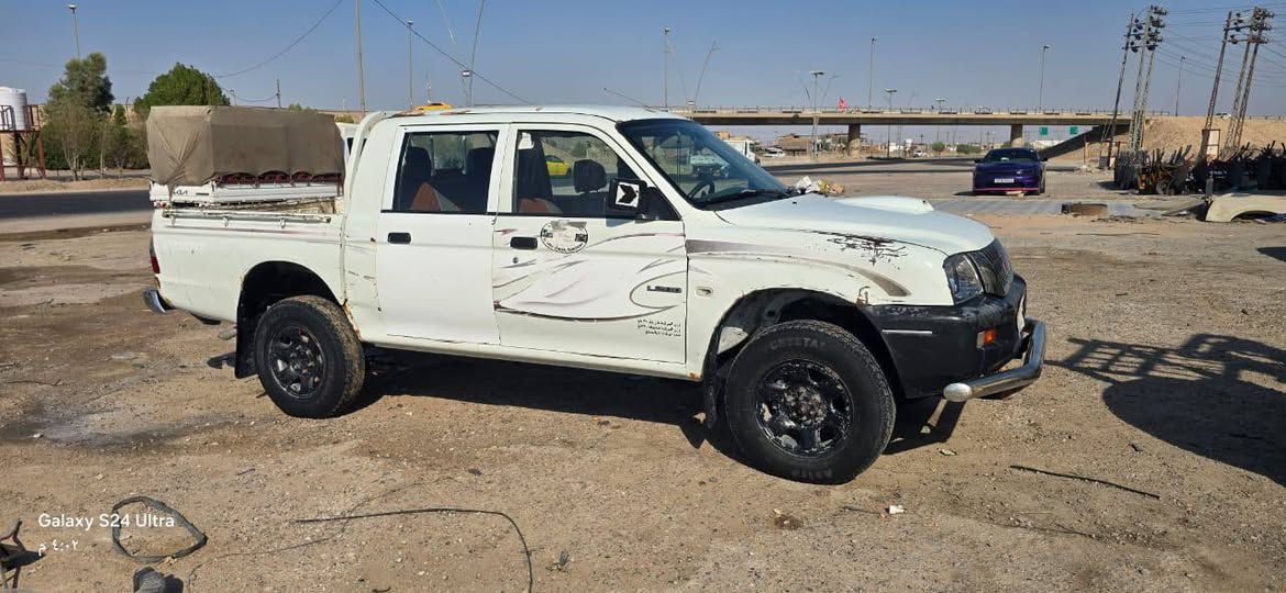 بيكم متسوبيشي موديل الفين 4 فورويل شقال  السعر 50 بيه مجال المكان البصره القرنه
***********
