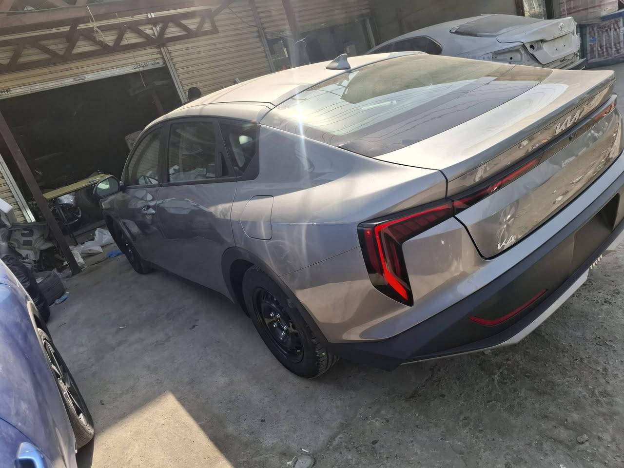 السلام عليكم
للبيع k4 2025
ماشية ٢٠٠٠
فئة EX
حادث فقط البنيد بدون دواخل بدون ايرباك 
التبريد بلادي 
تترقم بغداد اني مستوردهة 
مكاني بغداد الحسينية 
مجمع الامين للادوات والمزادات الامريكية 
سعر ١٦٠s
***********
