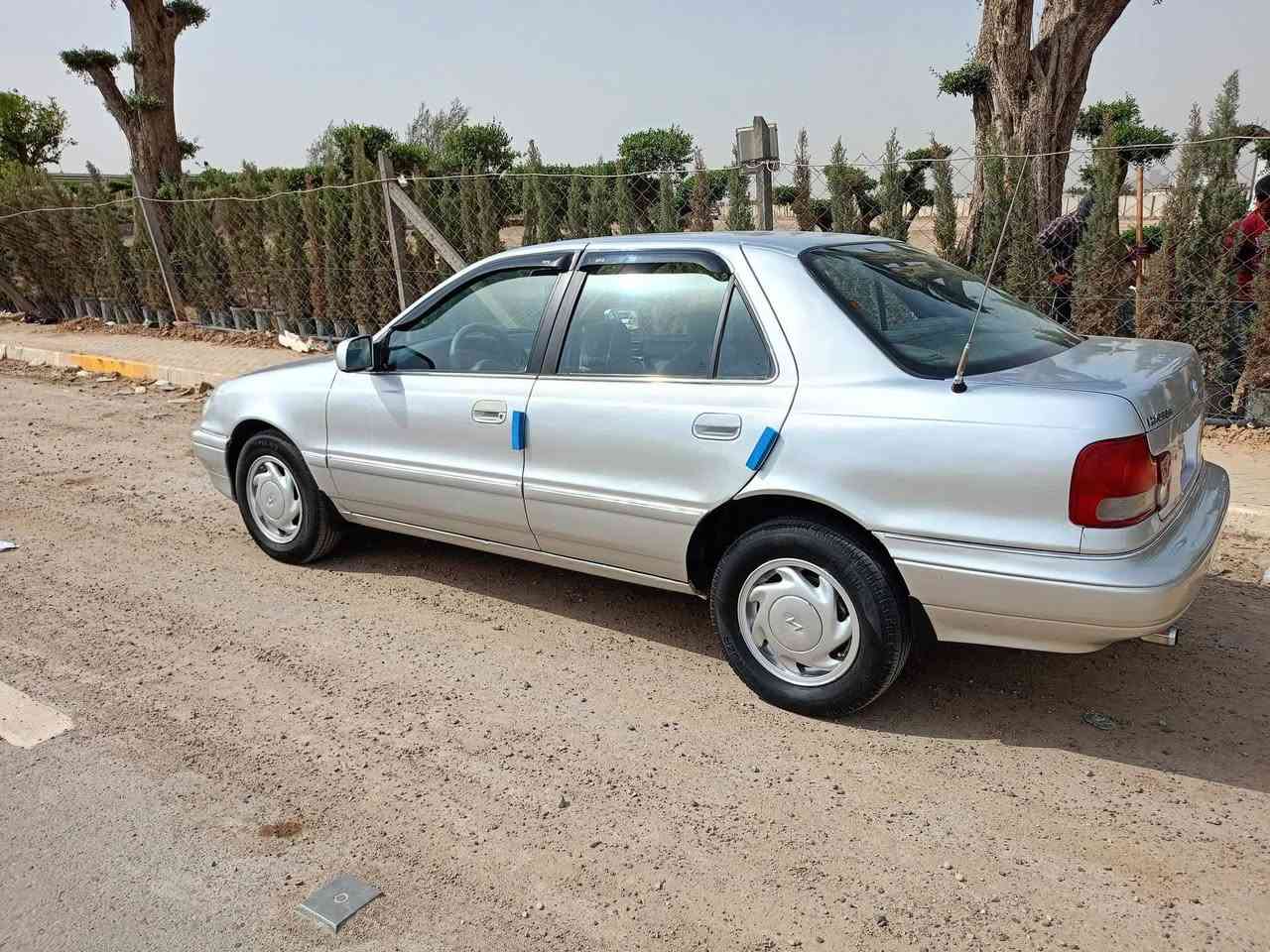 السلام عليكم
ألنـترا للبيـع موديل 93 سيارة كاملة صدر أمامي خلفي جديد 
كير مكينة خير من الله تدفئة وتبريدها ثلج مكينة مفتوح كير عادي سيارة كاملة فقط بداية خيط تبخير بس لا تنقص ولا ادخن / الـسعر 38 عنواني بغداد جسر ديالى القديم 
رقمي ***********
