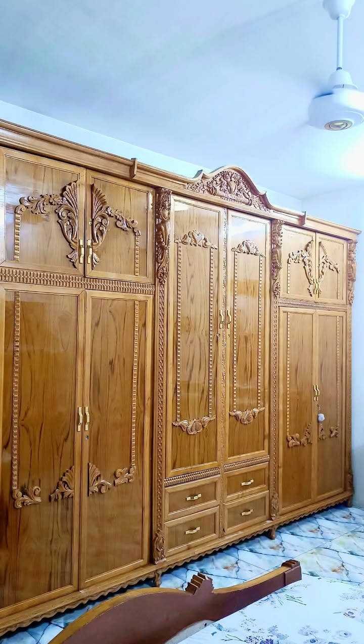 غرفة عراقي جديدة سعر مليونين وبيها مجال عنوان الشعب شارع مصور الكنز ***********
