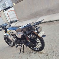 سيفان 25 • ماشية قليل • اوراق كاملة