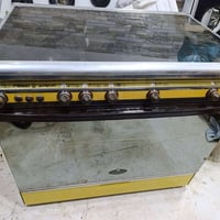 فرن • جديد • نظيف