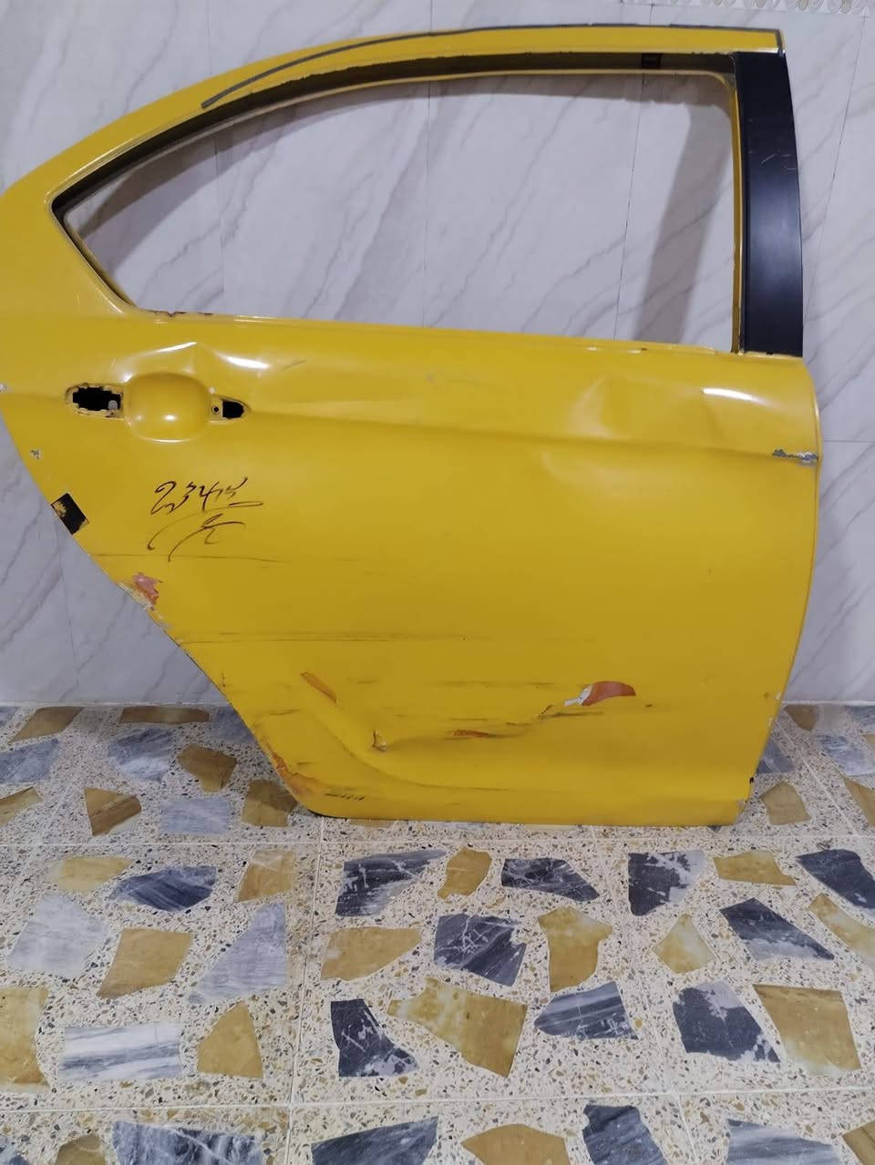 السلام عليكم
باب كريت ويل فلوكس للبيع ادفع سعر عجبني أبيع
 ***********
