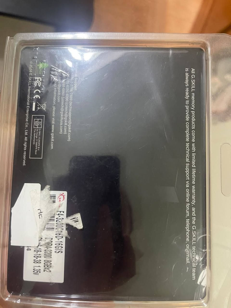 بسم الله الرحمن الرحيم 
رامات 2x8 ddr4 تردد 3200 ماركة g-skill 
معروضات 140,000 والتوصيل علينا 
***********
