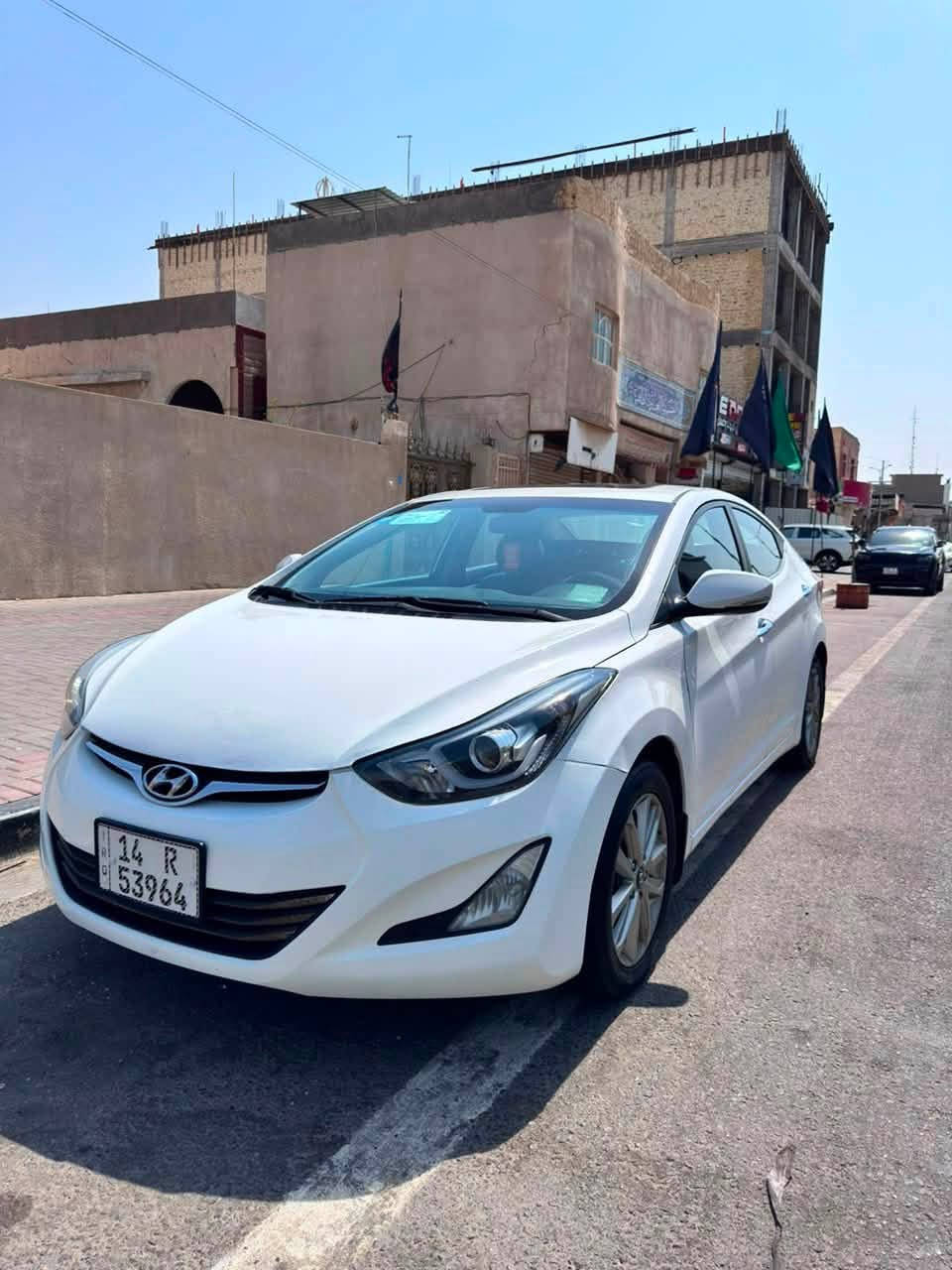 السلام عليكم النترا 2016 خليجي رقم بصره سنويه وهزه ورقم جديد الممشى 115k
فول مواصفات 
حداده وتايرات ومكينه جاهزه للاخير 
مكينه 1800 دوش جديده
البدي  نضيف بيه الصندوق بيه صبغ 
السعر 118$
العنوان البصرة المعقل
***********

