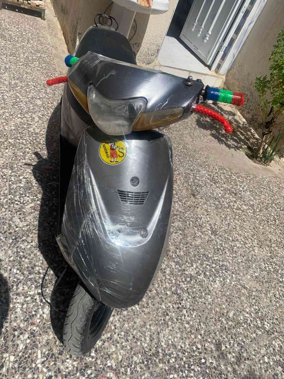السلام عليكم دراجه للبيع نظيفه كهرباء شغاله ممكينه ناعمه كفرات بلاد سعره 250 وبيها مجال اتصال على هذا الرقم ***********
