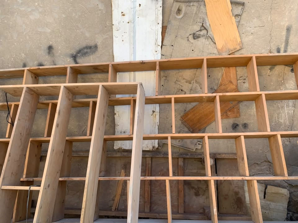 ‏رفوف نظيفة للبيع رقم ***********
