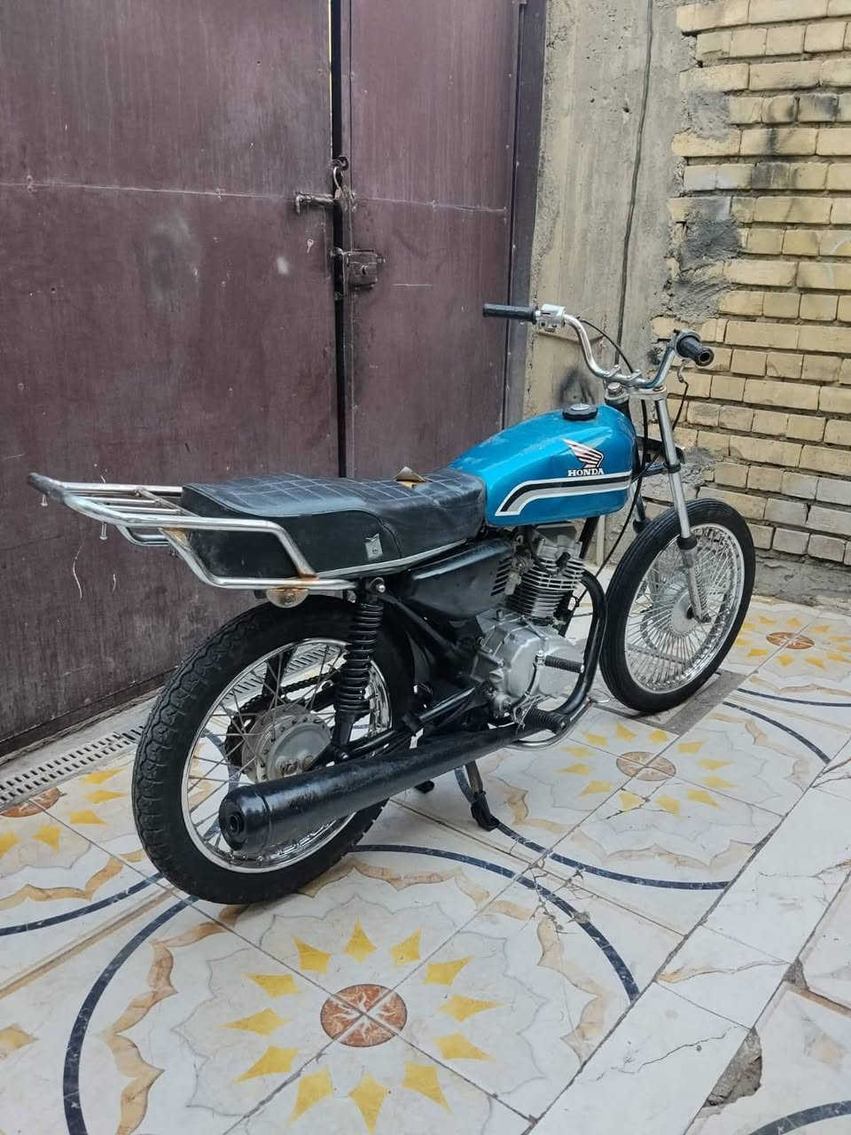 السلام عليكم
دراجه 4گير  كلك كلك 
السعر 250 وبيه مجال 
العنوان كربلاء المقدسة سيطره الابراهيميه 
‏‪***********‬‏

