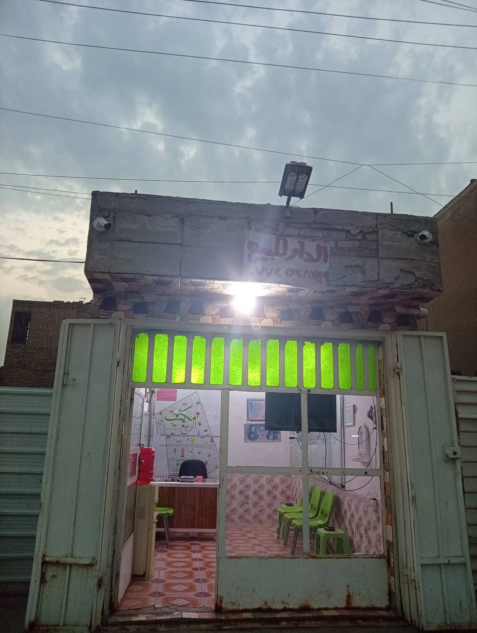 الخمسه الاف • ١٠٠متر • محل خارجي