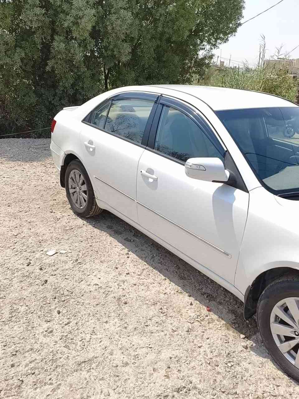 سلام عليكم للبيع سوناتا وارد خليجي موديل2009محرك 2400دوش لاكص لاتبديل  لون صدفي رقم بغداد بسمي عنوان الدوانيه سنويه 2027...سعر 125وبي مجال ***********بي واتساب
