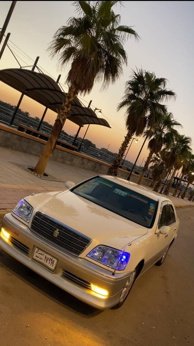 TOYOTA CROWN ROYAL SALON 👑
للأستفسار 📲 

*********** ابو علي الرماحي •

   للبيع تيوتا كراون 2003

    اللون      محجل   🤍  .

❗️السياره جديدة طك كارتون مدفوع كمرك 
وباقي بس عالرقم 
مكفوله كفاله عامه من  كص وضربه ونقل جثه ورسميات والاصوليات.
تحويرة نجف فوک جوه 
المواصفات 👇
2 دگمتين . 
گير ومكينه وحداديه بالكارتون. 
محرك ديفور الكبير شاصي 175 .
اربع كشنات كهرباء .
ستيرن كهرباء.
تخم تاير جديد.
ويل 16 نجمه .
تبريد ثلج + تدفئه.
والسياره ماعايزه برغي كامله على اخر حبايه.
والسياره بالواقع اجمل من الصور بهواي
السعر105💵 وبيها مجال للطيبين 
العنوان🏠 // بالنجف المعارض الجديدة 
معرض بركات سفير الحسين قرب الصيرفه
