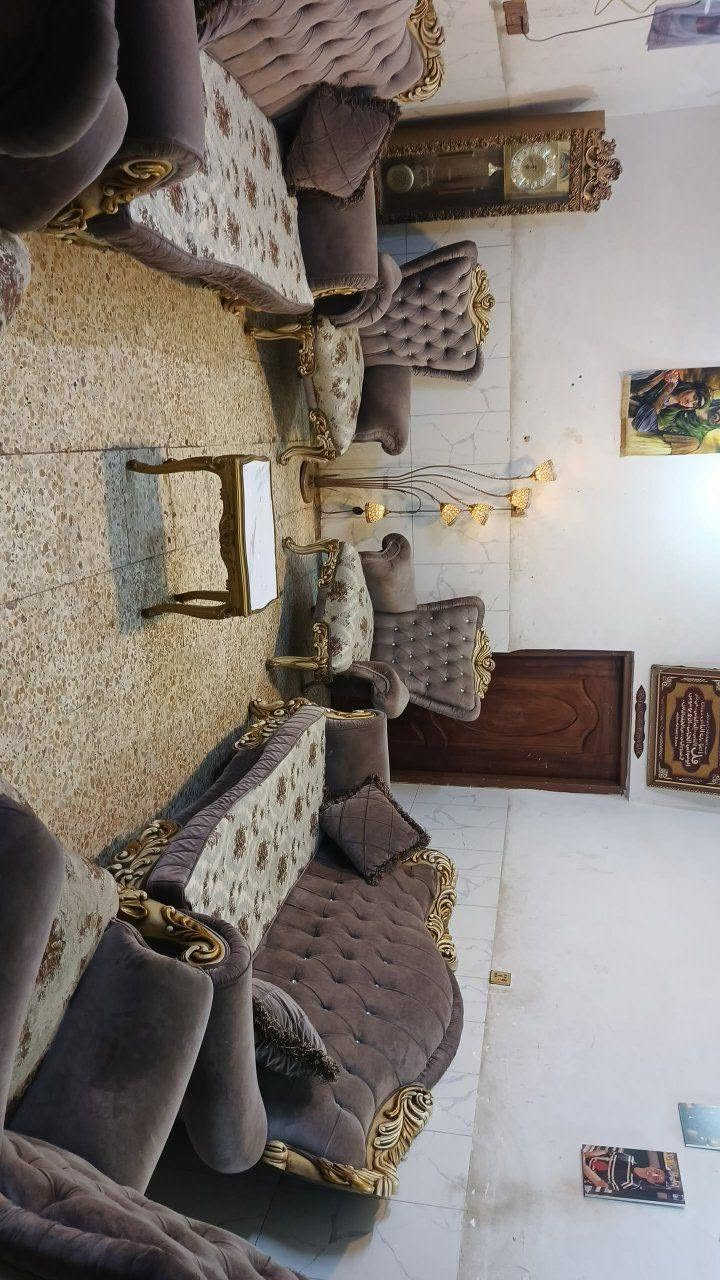 تخم زان تركي 10 مقاعد نظيف 
بدون اي ضرر سعره 425 مكان البياع 
اكو توصيل ب واتساب 
***********
