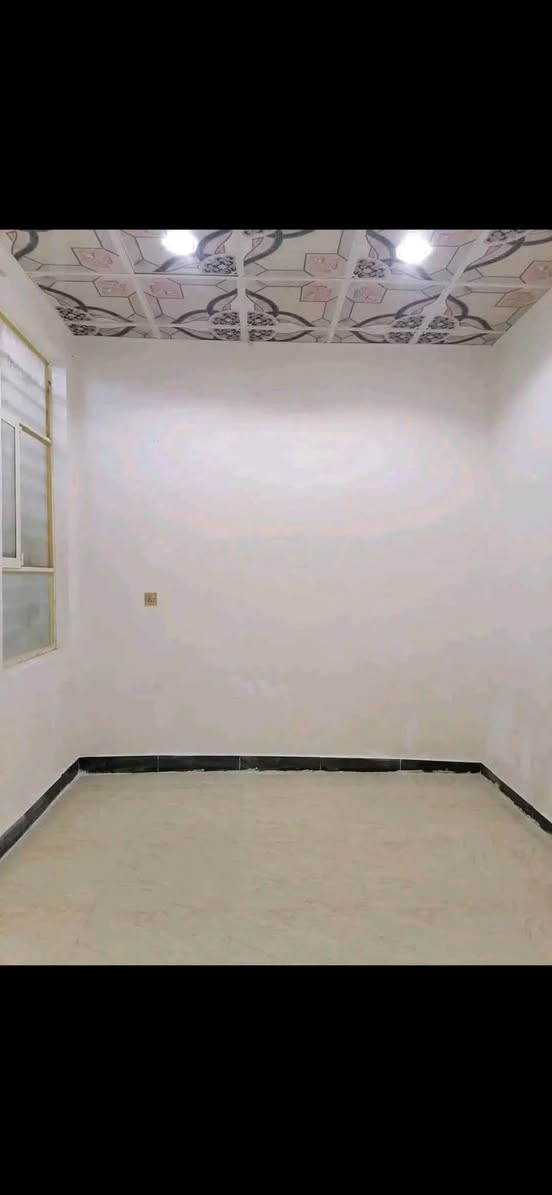 دار للايجار 50 متر
يحتوي الدار على 

مطبخ 

وصالة 

وغرفة نوم 

وصحيات 

سعر الايجار 200 الف وباقي الاشهر 180 الف 

موقع الدار 🏠 حي النداء شارع جامعة الكفيل قرب المدرسة الوردية 

للاستفسار ‭***********‬ واتساب فقط

