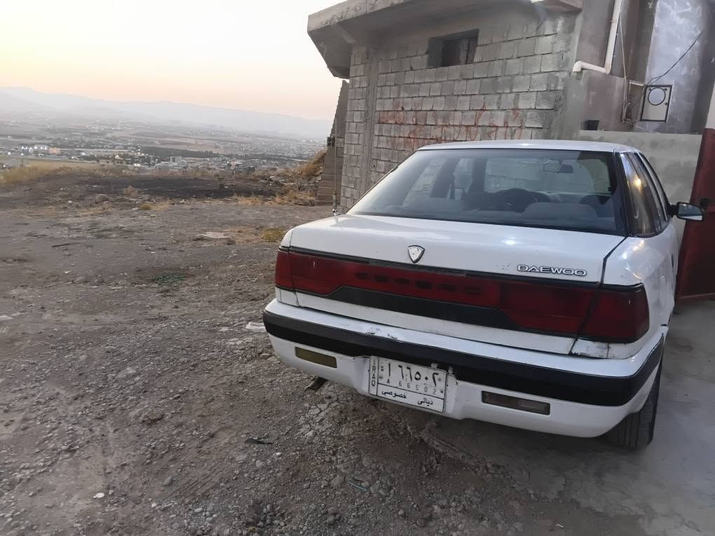 سلاو هاوریان
دایو ئیسپرو مودیل1994 ڕەقم دیالە سەنەوی پلاستیک بەشەرت ئەولیات مەگینە گەپس گیرومەگینەی بەشەرت 
موسو براوە بەشەرت دعمولیدراوی پیوە نیە زور جائیزە 
جوارجام کارەبای جوار تایەی تازەیە کارەبای مەزبوتە 
لایت ئیشرات فلجە تەرجیل مکەبەرە مەزبوت ئیش ئەکات
گورینەوەش ئەکەم بەشتیک بەدلم بیت موشتەریت تەلەفون بکە
سعری 18وەرەقەو مەعامەلەیە 
***********
*********** السليمانية, العراق
