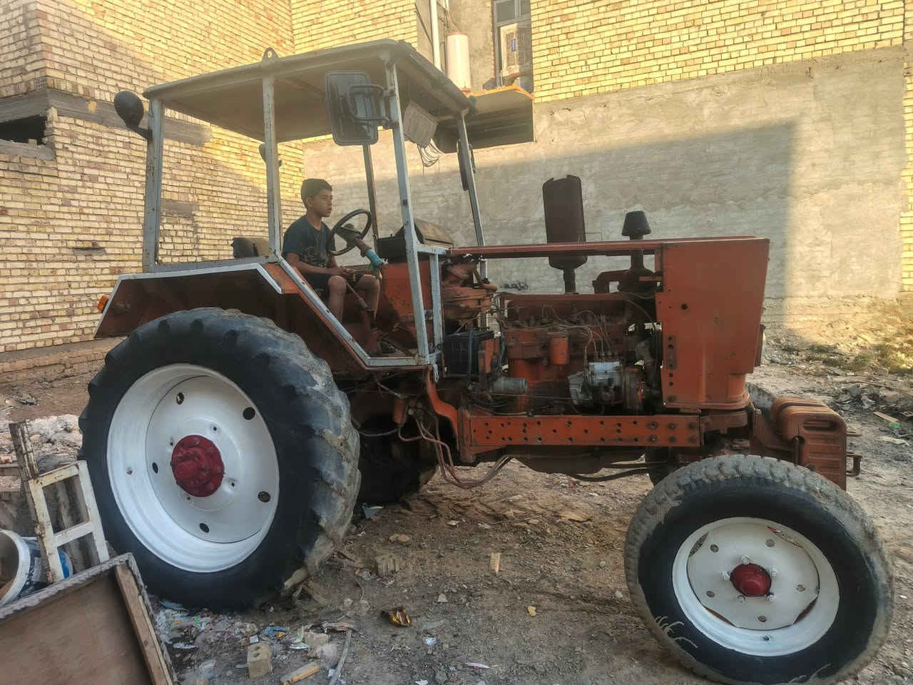 السلام عليكم
مكينه بلاروس موديل 98 رقم و سنويا بدون تحويل
الرقم :***********
السعر 5 وبيها مجال
العنوان، بغداد الشعب
