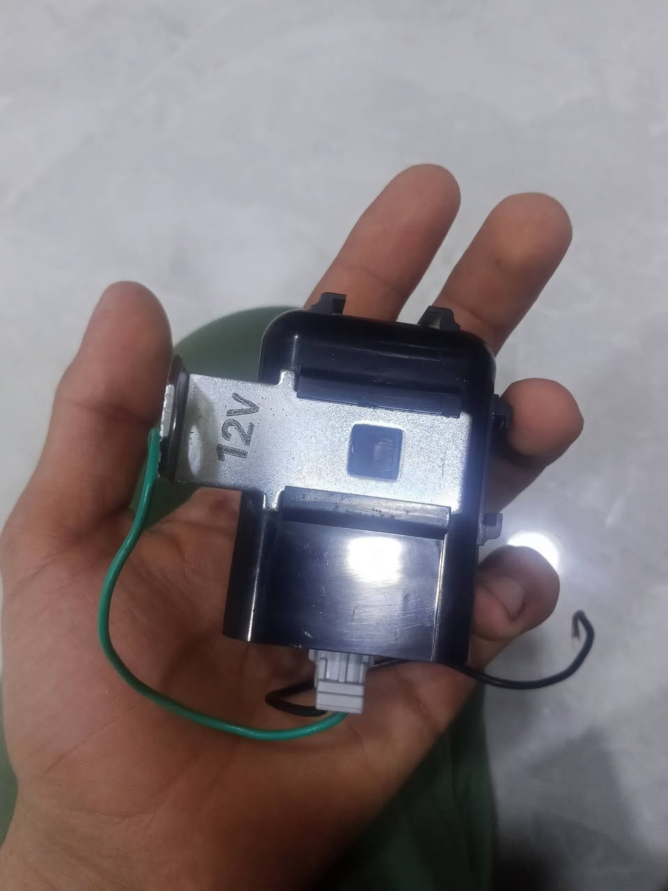 السلام عليكم شباب جهازات مال بك للبيع جعب اسود+جعب اخضر سعر خاص‏اتصل ‪***********‬‏
