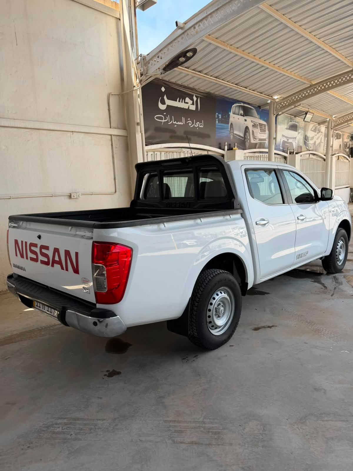 معرض الحسن لتجاره السيارات 

العنوان / واسط الزبيديه 

نيسان نيفاره 
2019 رقم بغداد بسمي 
كير اوتماتيك / بانزين 

مواصفات / فول 
ماشيه 70 الف حقيقي بشرط 

سياره كلش جديده ومكفوله 

السعر 188$ مجال بسيط للشراي 

*********** عبدالله وليد
