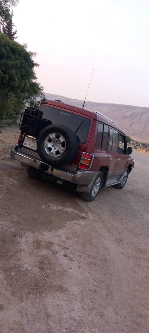 باجئڕۆمۆدیل ١٩٩٩مکینە بیلاد 3000لەسەرە دەبل ئەکسل تەبرید تەحویل بڕاوە خەرامە  هەمو بەشەرت بئ بۆیاخ جوارتاویلی نوئی لەژئرە هەموکارەبای ئیشەکات سەحری ٥٥کەمک مەجال شوئن *********** /*********** شەقلاوە
