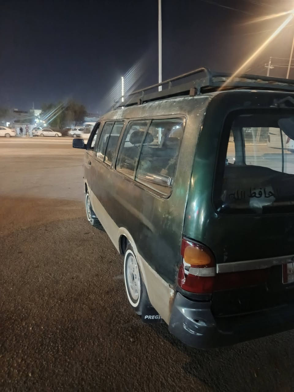 بيجو • ٢٠٠١ • سنوية ٢٧