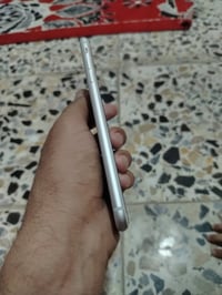 ايفون ٨ بلاس • ٦٤ • معطل