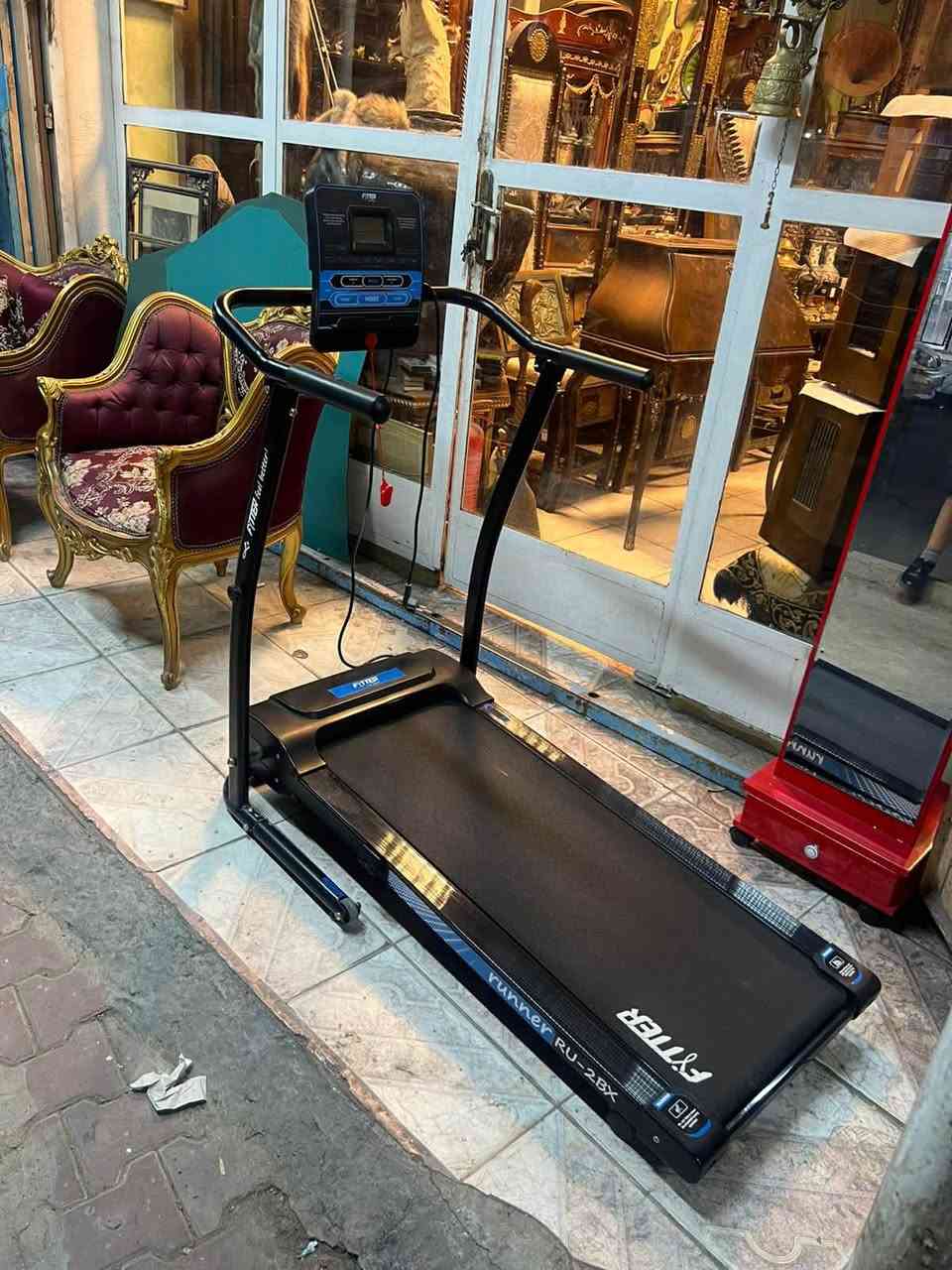 � جهاز مشي للبيع – Fitser 🔥

* جهاز مشي كهربائي بحالة ممتازة
* عملي للبيت والرياضة اليومية
* تصميم قوي ومتين
* سرعة قابلة للتعديل
* شاشة للتحكم والمتابعة
* قابل للطي والتخزين بسهولة
* نظيف وقليل الاستخدام
175الف وبي مجال مكان بغداد علمآ اسعاره من 400$ وفوك 

للمهتمين الجادين مراسلة خاص �او واتس اب ***********
