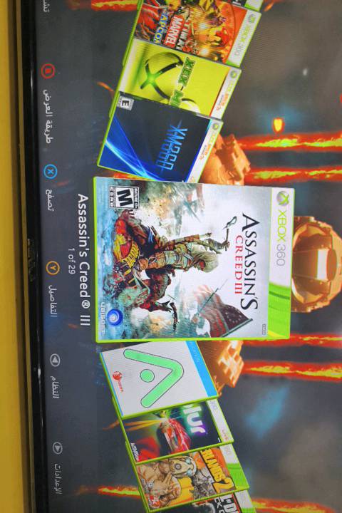xbox 360 شغال ما بي شي بي العاب29لعبة ويا نظام اورورا وتكدر تنزل علية اذا تريد يجي ويا ثلاث يدات واير مو لاسلكي ما يدعم الاسلكي فقط واير