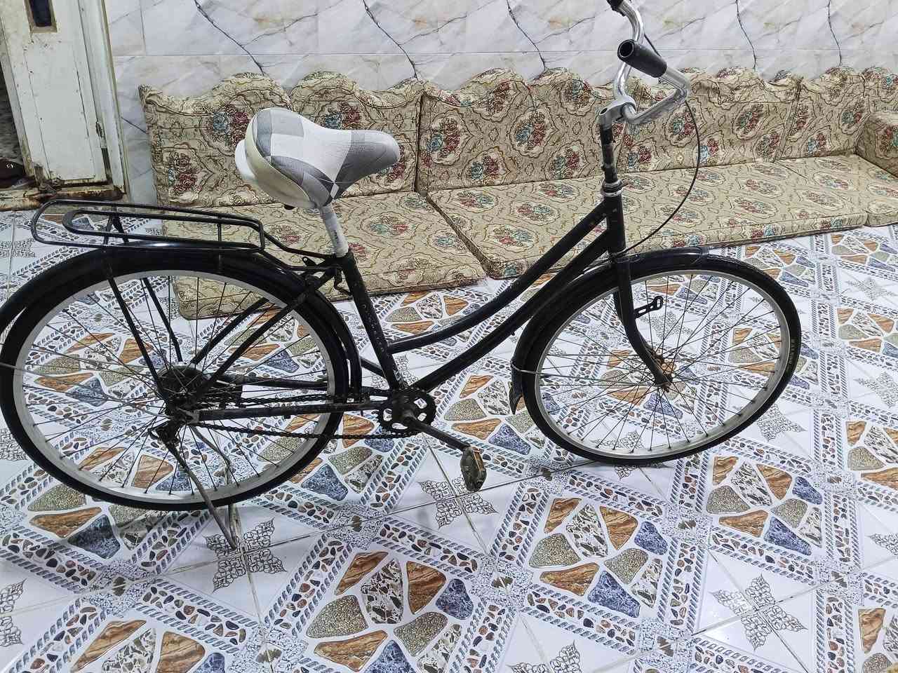 بسكل البيع سعر 65 وبيه مجال سوق الشيوخ الرقم ***********
