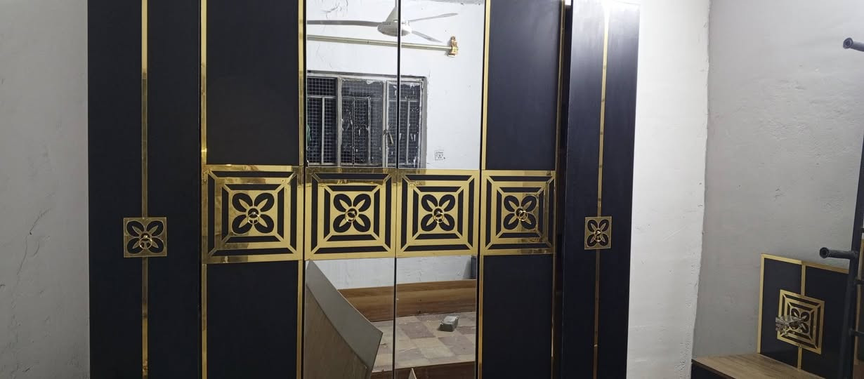 سلام عليكم غرفه تركيه نصيفه وممستعمله هواي الشراي يتصل واني خادم***********
