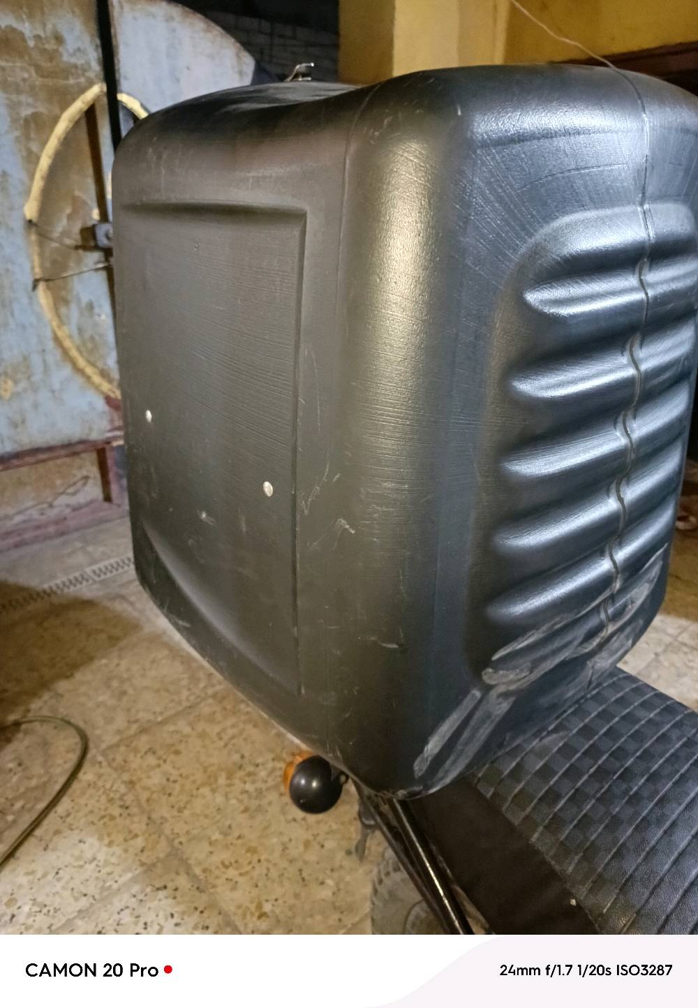 السلام عليكم صندوك دليفري جديد كامل استعمال شهر للبيع السعر 40وبي مجال للشراي ***********